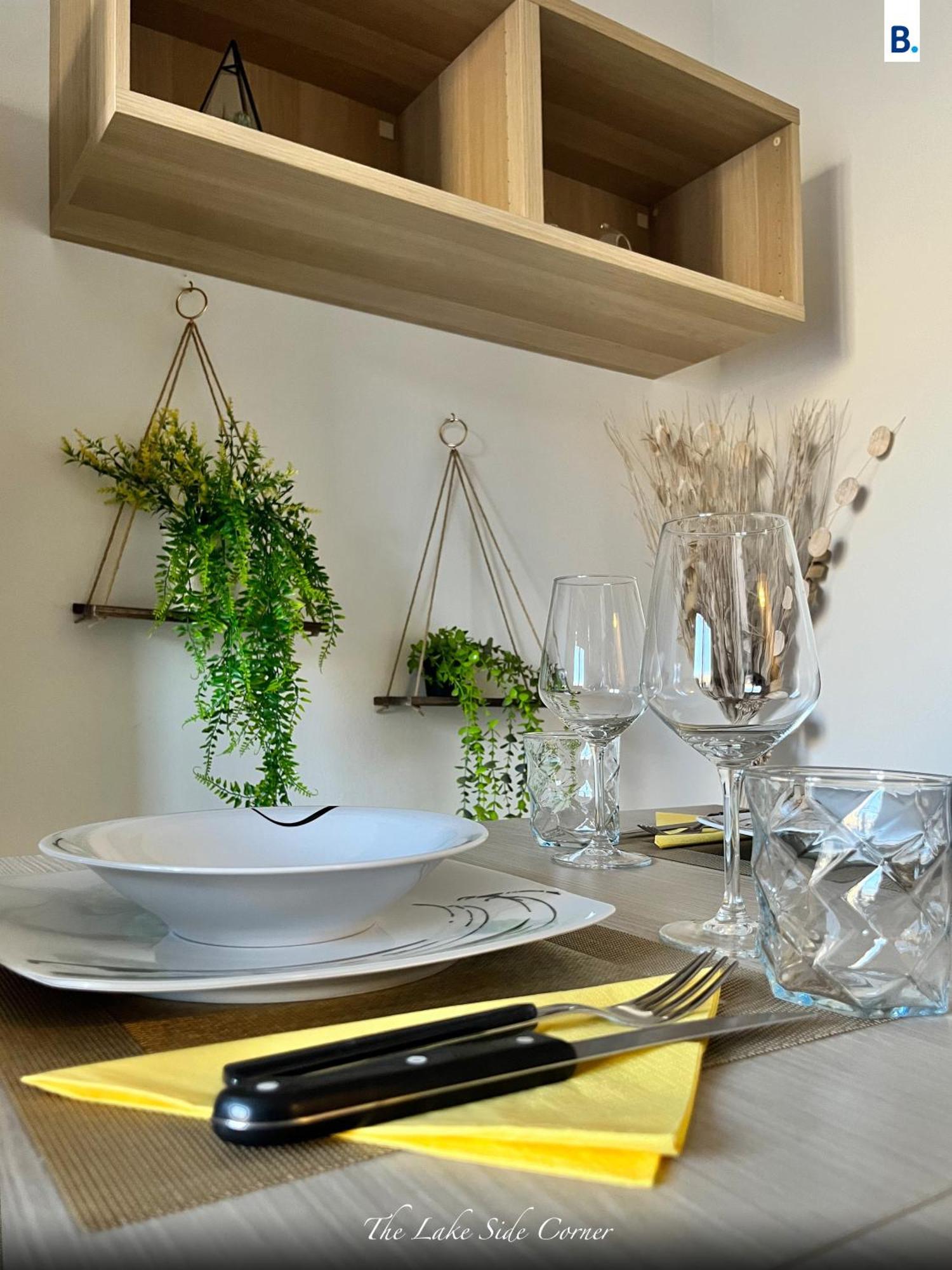 The Lake-Side Corner Apartment 코모 외부 사진